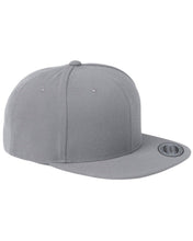 Lade das Bild in den Galerie-Viewer, Custom Embroidered Classic SnapBack Hat - Jittybo&#39;s Custom Clothing &amp; Embroidery
