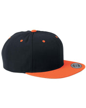 Lade das Bild in den Galerie-Viewer, Custom Embroidered Classic SnapBack Hat - Jittybo&#39;s Custom Clothing &amp; Embroidery
