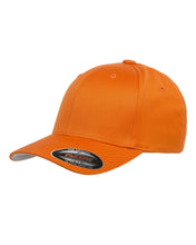Lade das Bild in den Galerie-Viewer, Custom Flexfit / Flex Fit 6277 Curved Bill / Personalized Embroidery / Your Custom Hat / Flexfit Baseball Caps / Embroidered Hats / Custom - Jittybo&#39;s Custom Clothing &amp; Embroidery

