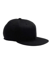 Lade das Bild in den Galerie-Viewer, CUSTOM Flex Fit fitted hat / Custom Embroidery /Embroidered hat / Custom Snapback / Custom Baseball Cap / fitted hat / baseball Hat / gift - Jittybo&#39;s Custom Clothing &amp; Embroidery
