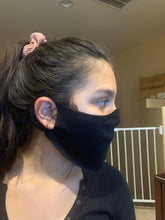 Lade das Bild in den Galerie-Viewer, Face Cover / Same Day Shipping / Cotton Mask / Breathable Face Mask / Bulk Mask / Face Mask / disposable Face Mask / Face shield / Mask / - Jittybo&#39;s Custom Clothing &amp; Embroidery
